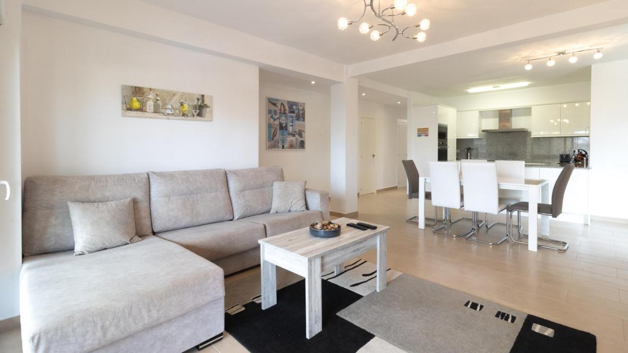 Modern 2 Bedroom Apartment 100 M From The Beach Javea Luaran gambar