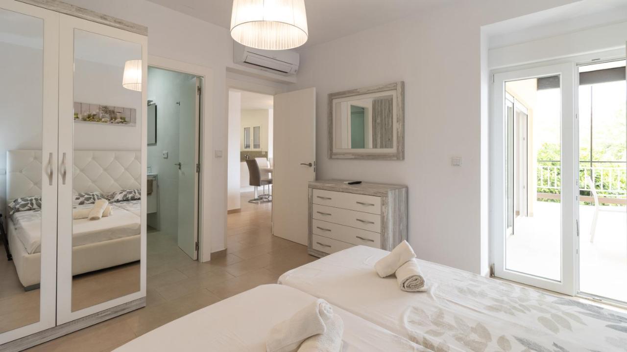 Modern 2 Bedroom Apartment 100 M From The Beach Javea Luaran gambar